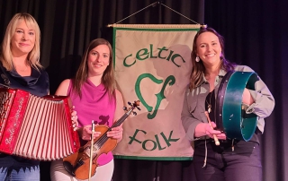 The Drowsy Maggies on the Irish Cultural Society stage.